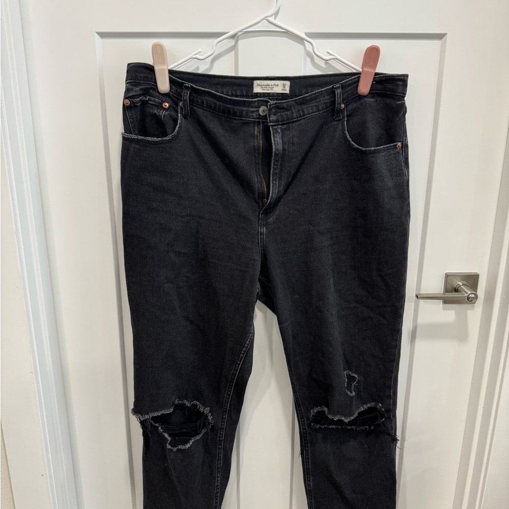 Abercrombie Ultra high rise Black Distressed Jeans